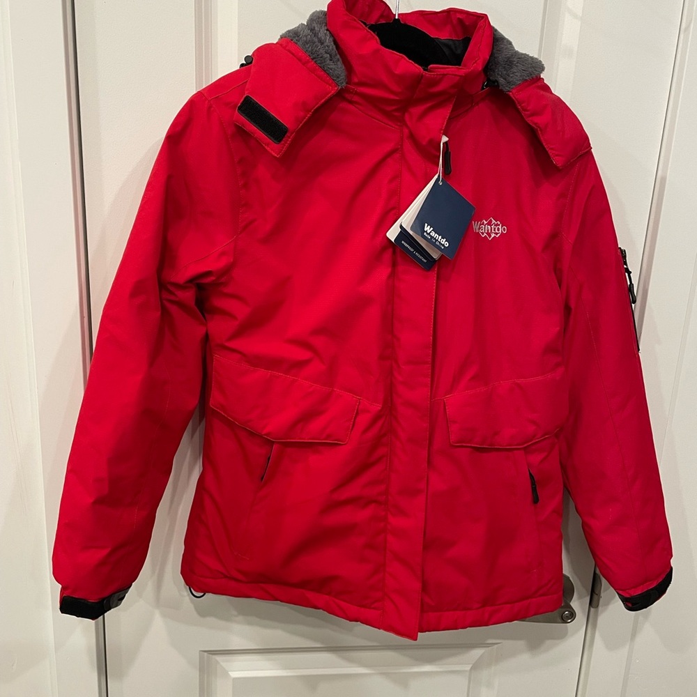 Wantdo Women’s Winter Thick Red Jacket Size S NEW